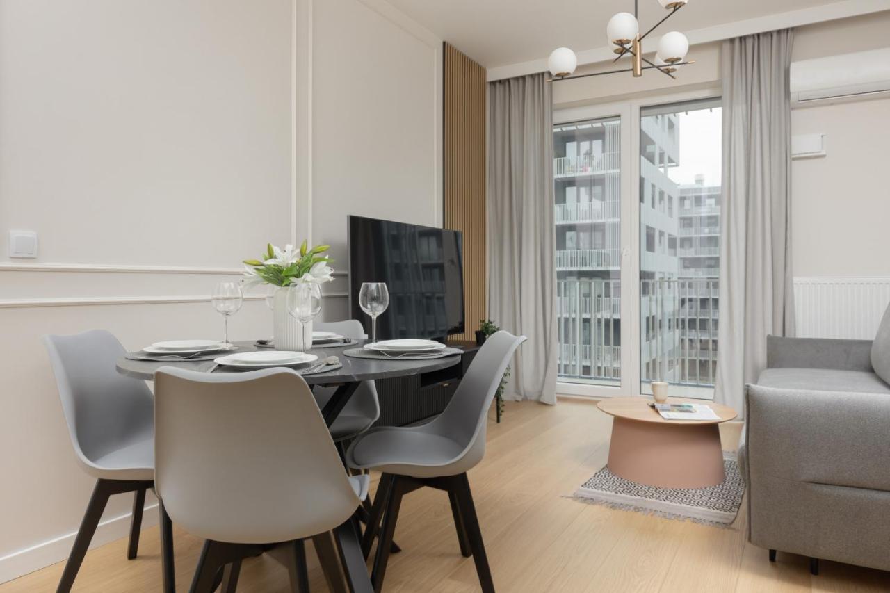 ורשה Wola Spacious Flat With Air Conditioning & Balcony By Noclegi Renters מראה חיצוני תמונה